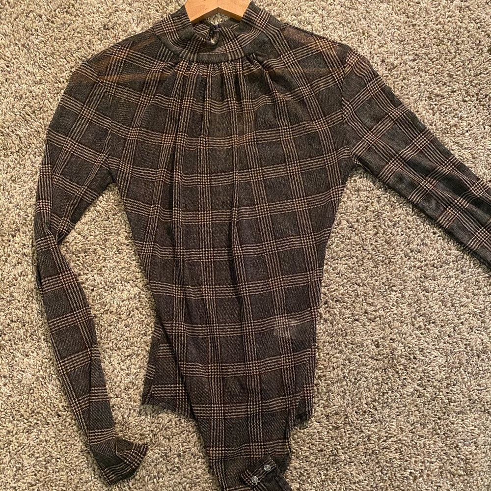 Bobbles & Lace bodysuit size S